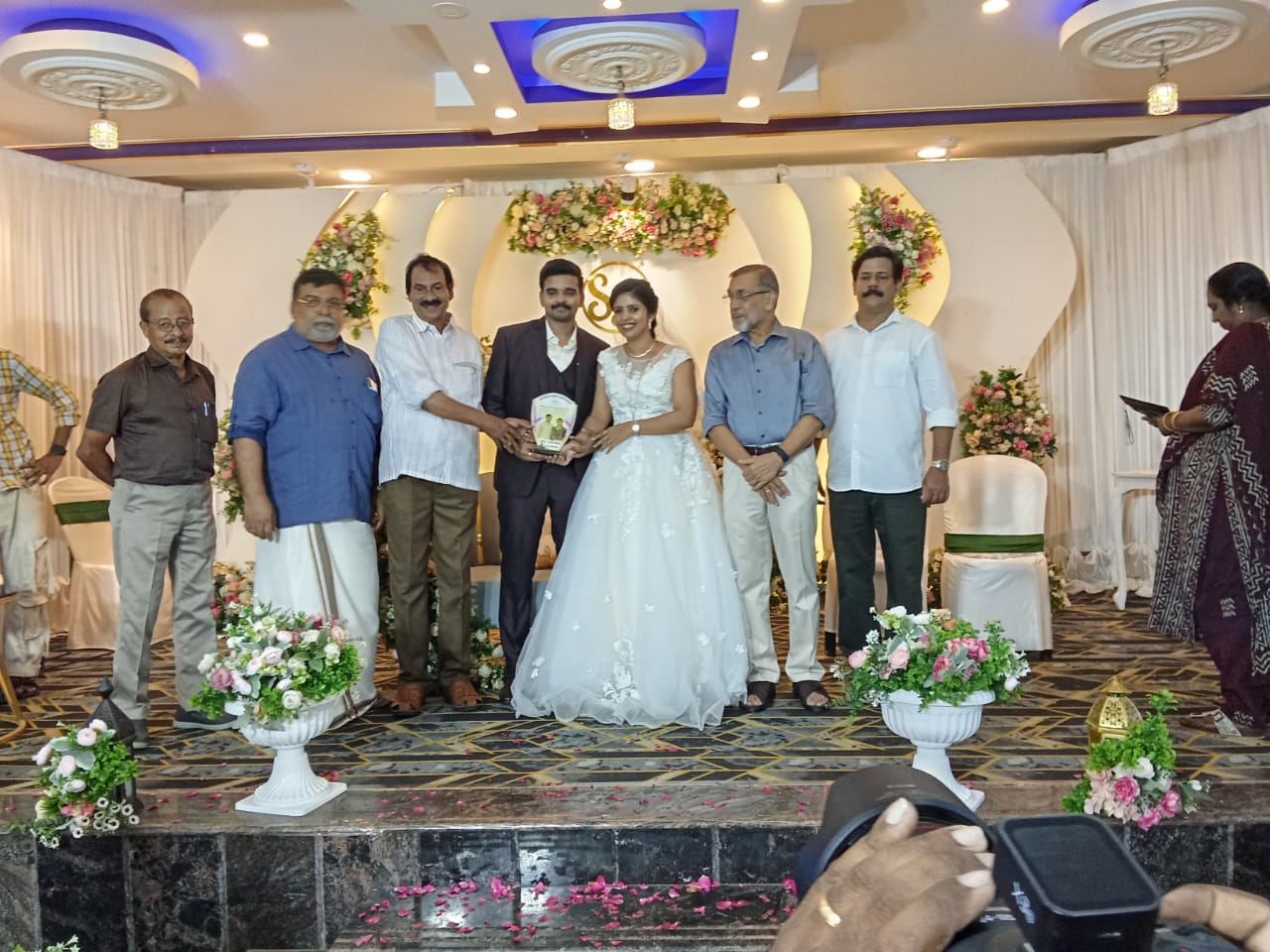 SAYUJ WEDS ALNA